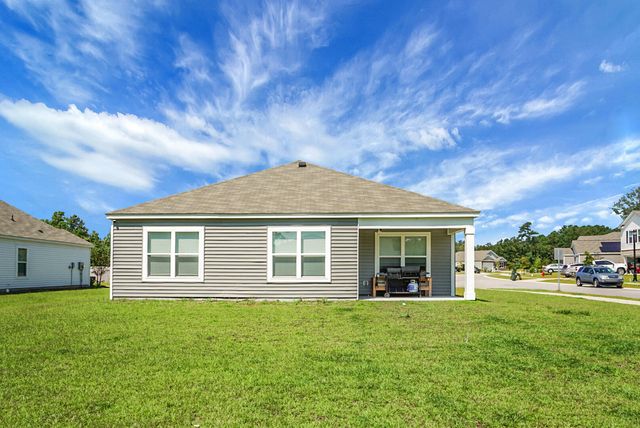 500 Shady Maple Street, Moncks Corner, SC 29461