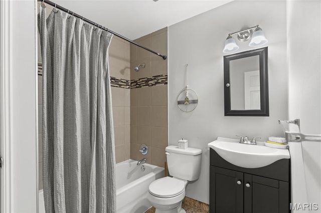 4372 Alderwood Drive, Black Jack, MO 63033