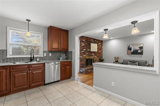 4372 Alderwood Drive, Black Jack, MO 63033