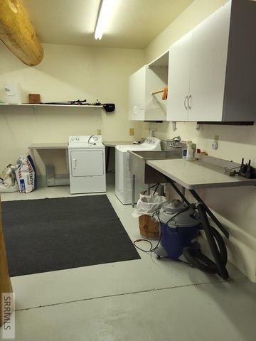 451 Peterson Creek Road, Leadore, ID 83464