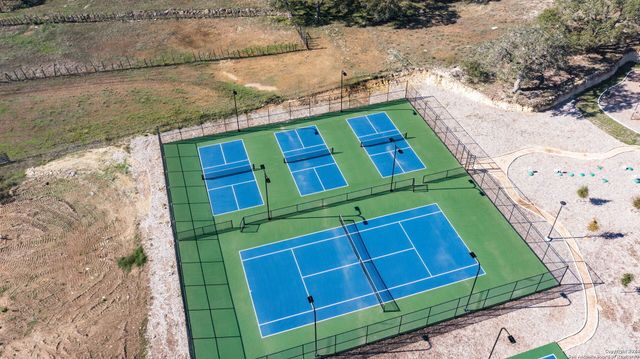 979 Maximino Ridge, Bulverde, TX 78163