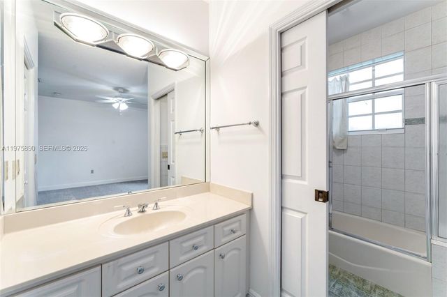 7280 SW 100th St, Pinecrest, FL 33156