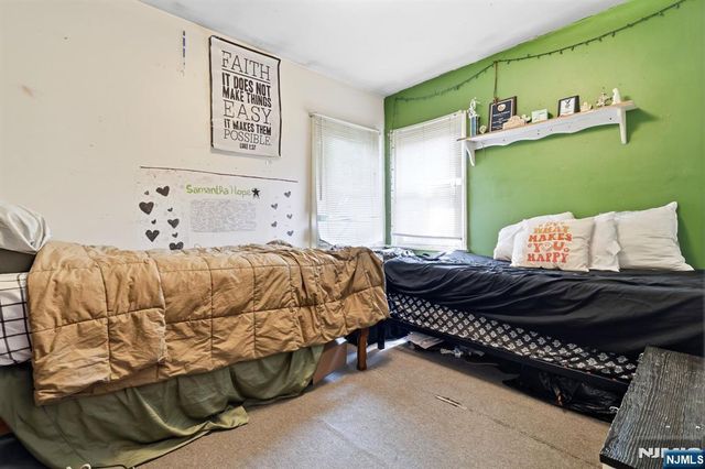 2 Yolanda Place, Lodi, NJ 07644