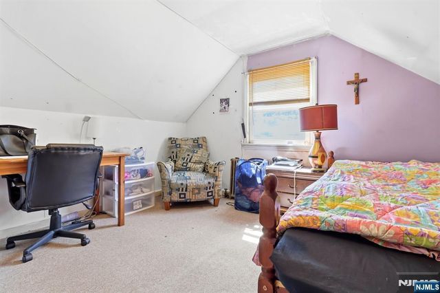 2 Yolanda Place, Lodi, NJ 07644
