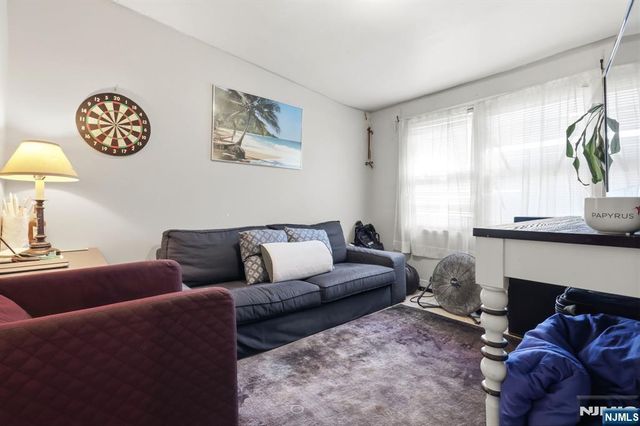 2 Yolanda Place, Lodi, NJ 07644