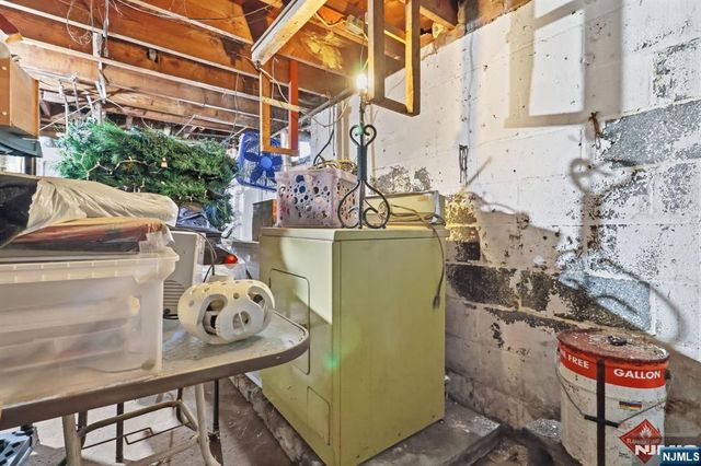 2 Yolanda Place, Lodi, NJ 07644