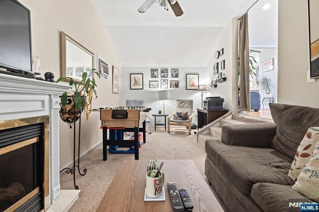 2 Yolanda Place, Lodi, NJ 07644