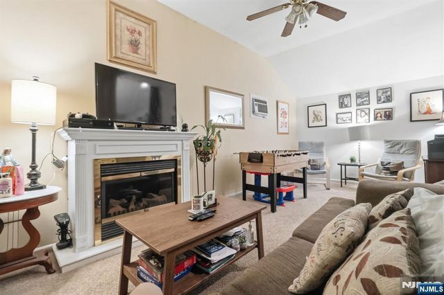 2 Yolanda Place, Lodi, NJ 07644