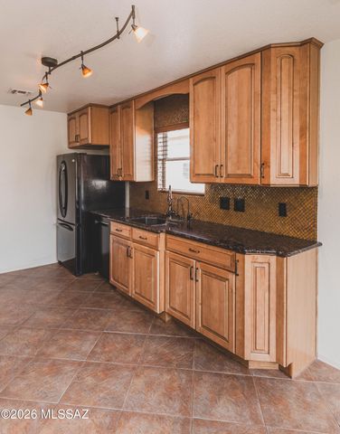 12727 N Blue Sage Drive, Marana, AZ 85658