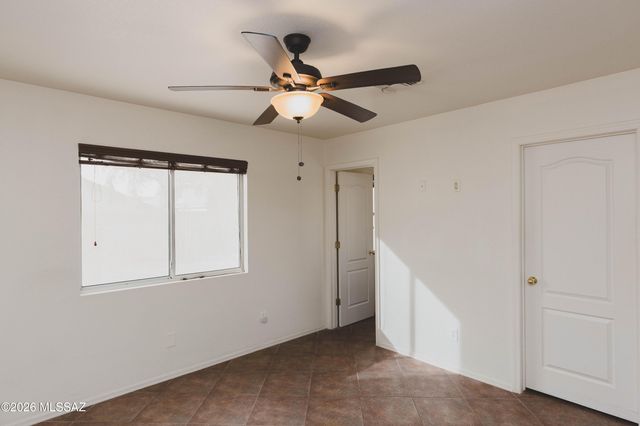 12727 N Blue Sage Drive, Marana, AZ 85658