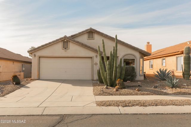 12727 N Blue Sage Drive, Marana, AZ 85658