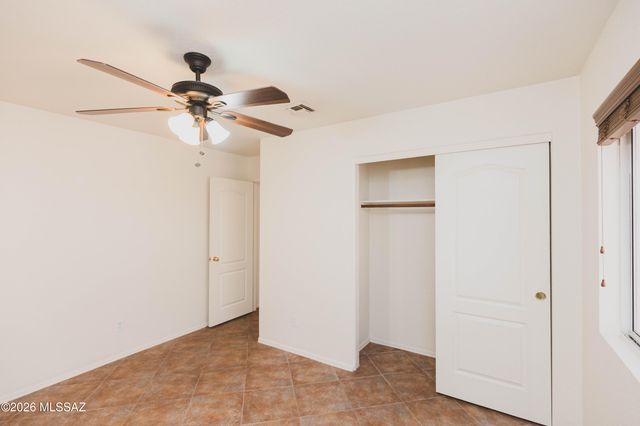 12727 N Blue Sage Drive, Marana, AZ 85658