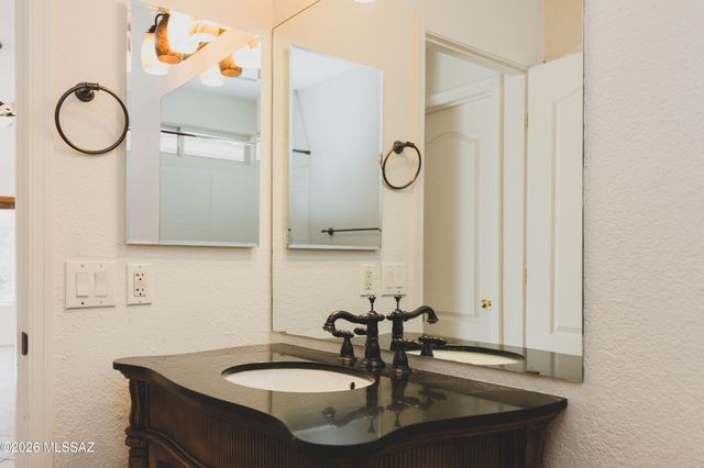 12727 N Blue Sage Drive, Marana, AZ 85658