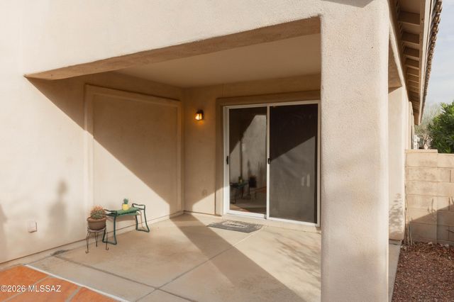 12727 N Blue Sage Drive, Marana, AZ 85658