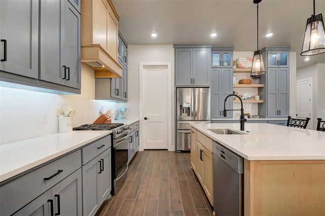 14528 Giverny Lane, Yukon, OK 73099