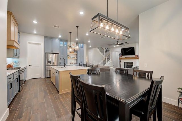 14528 Giverny Lane, Yukon, OK 73099