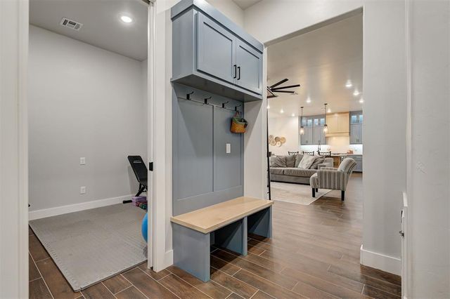 14528 Giverny Lane, Yukon, OK 73099