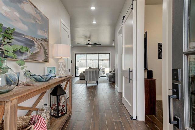 14528 Giverny Lane, Yukon, OK 73099