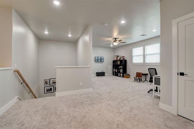 14528 Giverny Lane, Yukon, OK 73099