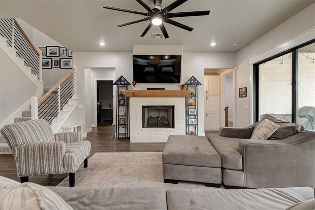 14528 Giverny Lane, Yukon, OK 73099