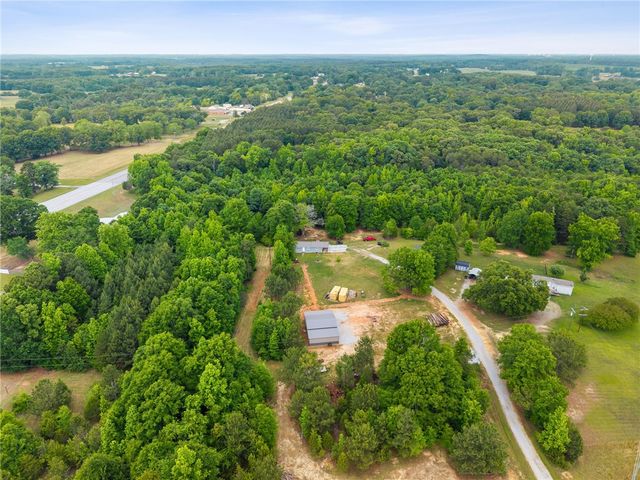 109 Wilton E. Hall Road, Starr, SC 29684