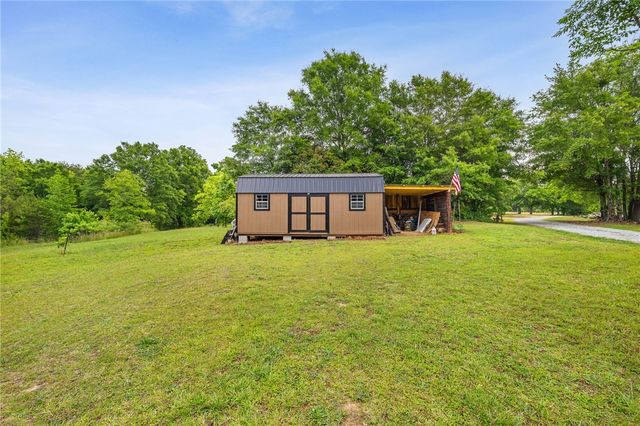109 Wilton E. Hall Road, Starr, SC 29684