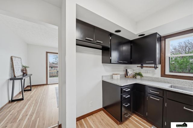 3621 Lowell Avenue, Lincoln, NE 68506