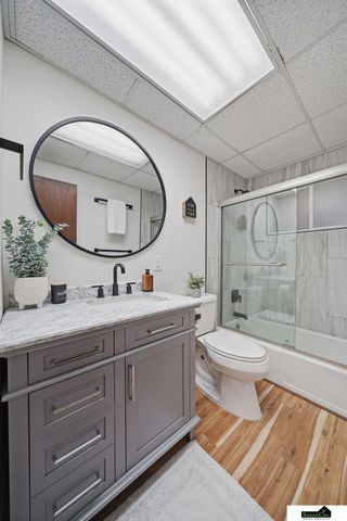 3621 Lowell Avenue, Lincoln, NE 68506