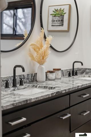 3621 Lowell Avenue, Lincoln, NE 68506