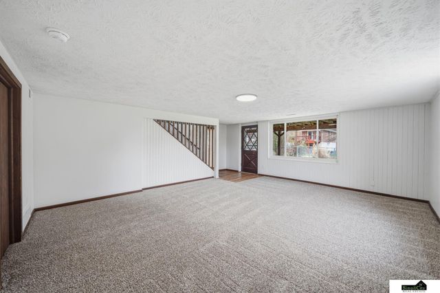 3621 Lowell Avenue, Lincoln, NE 68506