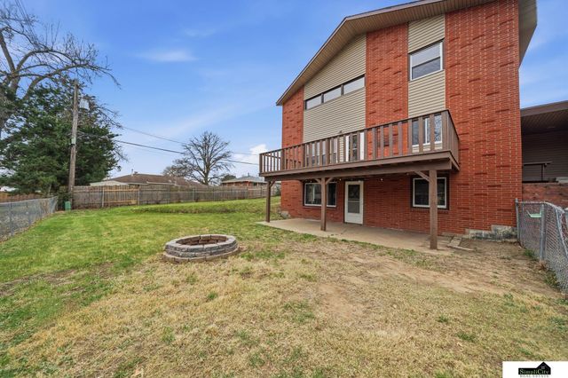 3621 Lowell Avenue, Lincoln, NE 68506