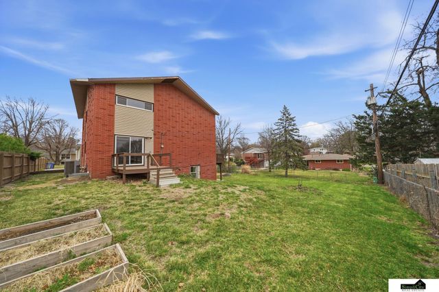 3621 Lowell Avenue, Lincoln, NE 68506