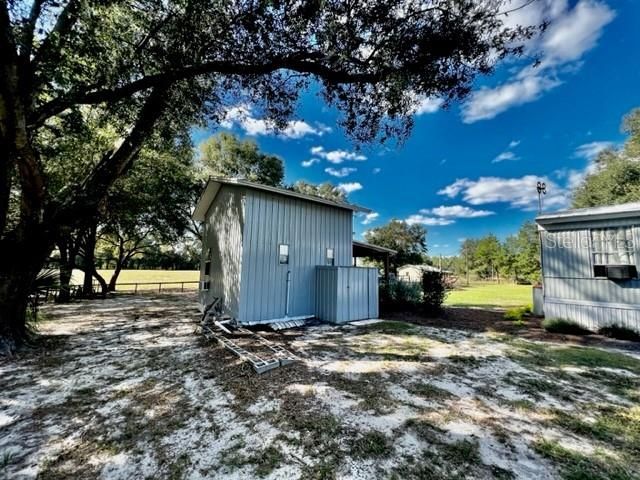 559 SW 15TH COURT, Bell, FL 32619