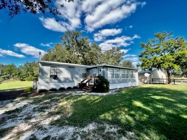 559 SW 15TH COURT, Bell, FL 32619