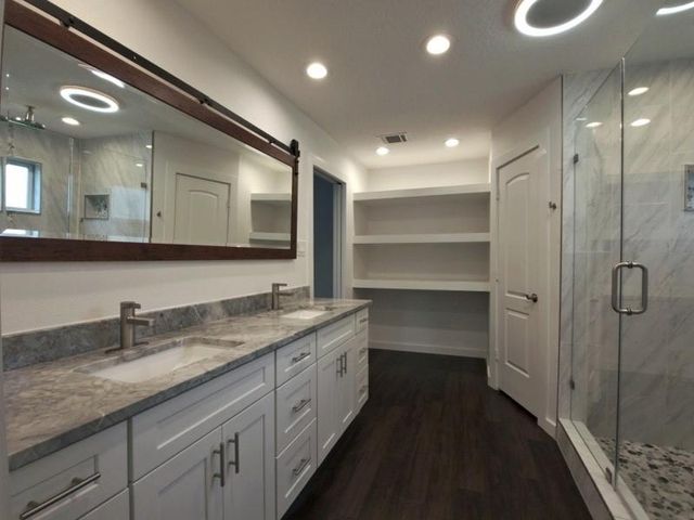 15715 Tumbling Rapids Drive, Houston, TX 77084