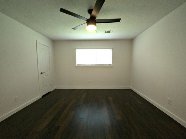 15715 Tumbling Rapids Drive, Houston, TX 77084
