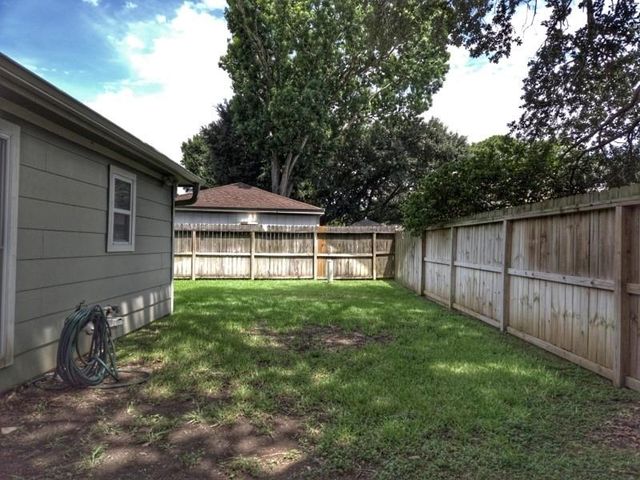 15715 Tumbling Rapids Drive, Houston, TX 77084