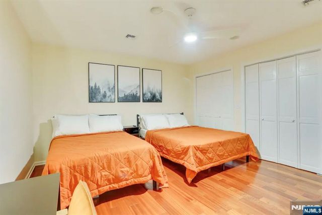 1 Arnold Palmer Court, Vernon, NJ 07462