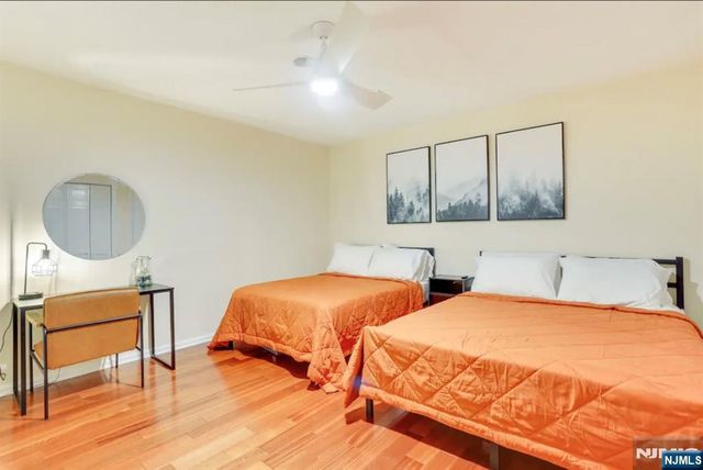 1 Arnold Palmer Court, Vernon, NJ 07462