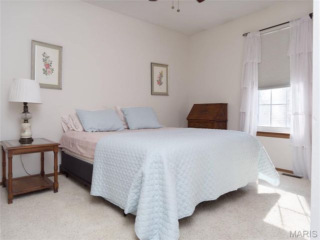 1233 Newport Landing Drive, Fenton, MO 63026