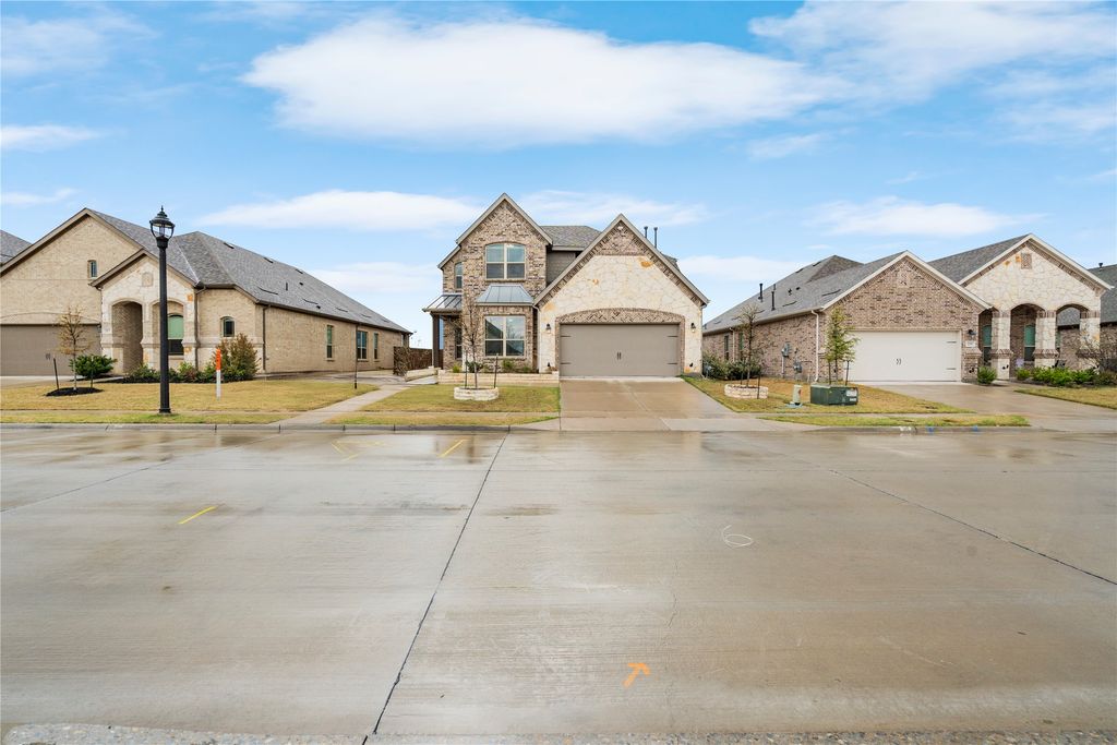 221 Tate Lane, Anna, TX 75409