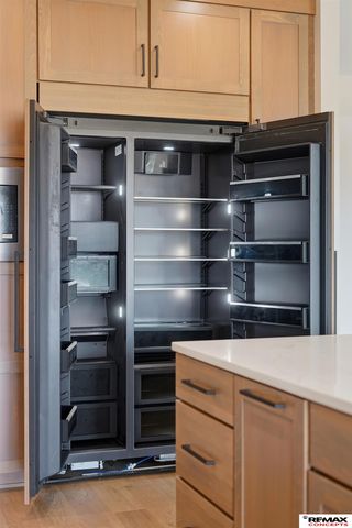 3659 Wilderness Hills Boulevard, Lincoln, NE 68516