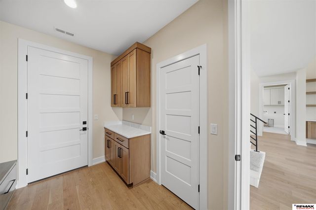 3659 Wilderness Hills Boulevard, Lincoln, NE 68516