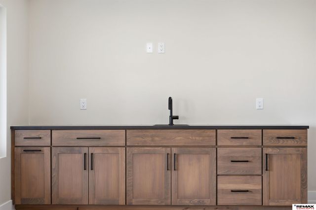 3659 Wilderness Hills Boulevard, Lincoln, NE 68516