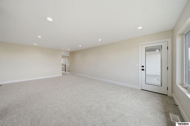 3659 Wilderness Hills Boulevard, Lincoln, NE 68516