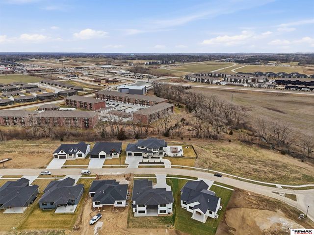 3659 Wilderness Hills Boulevard, Lincoln, NE 68516