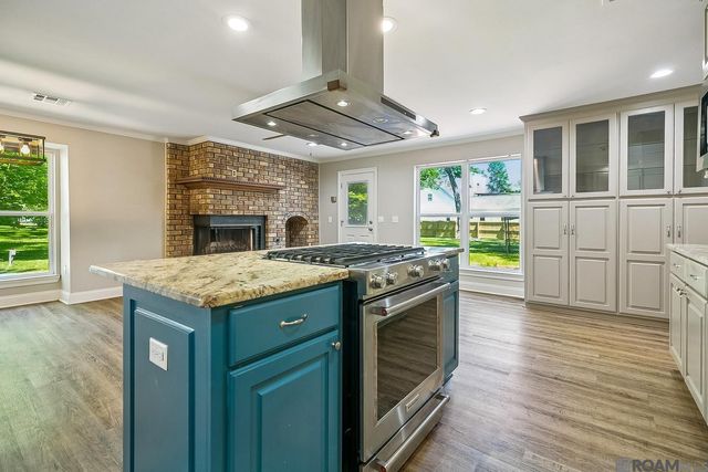 37209 Manchac Ln, Prairieville, LA 70769