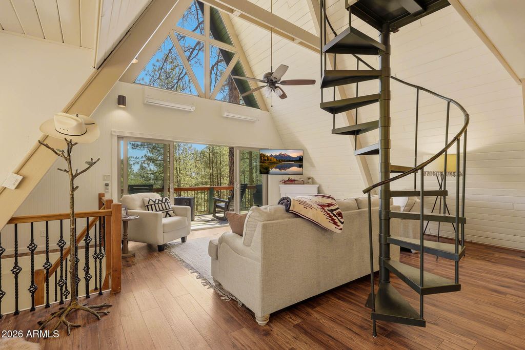 Image 11 of property listing at 853 S Allen Drive, Prescott, AZ 86303