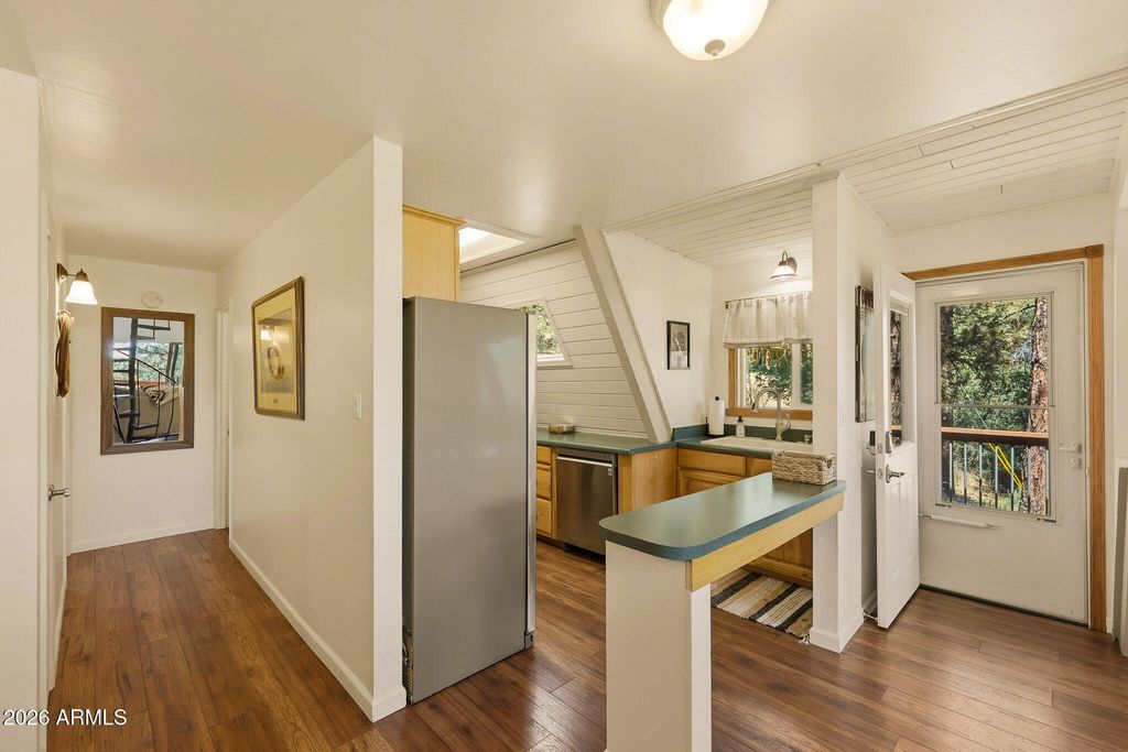 Image 6 of property listing at 853 S Allen Drive, Prescott, AZ 86303