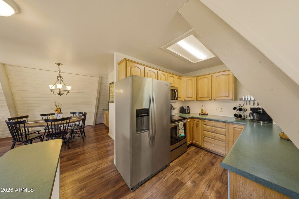 Image 8 of property listing at 853 S Allen Drive, Prescott, AZ 86303